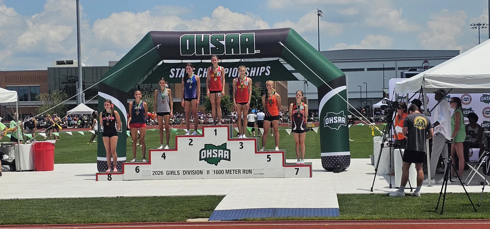 Lindsey on the first-place podium at the 2026 OHSAA Division II girls 1600m awards ceremony